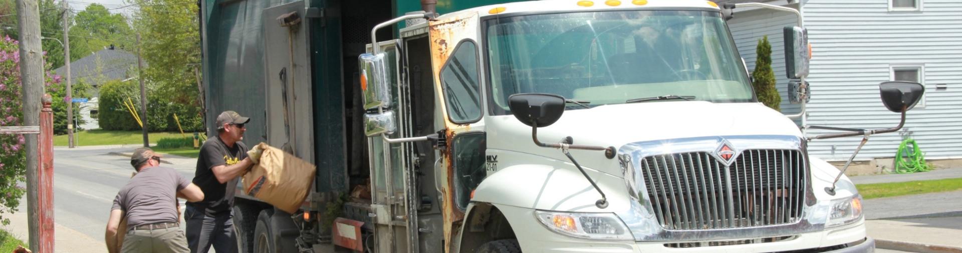 garbage truck