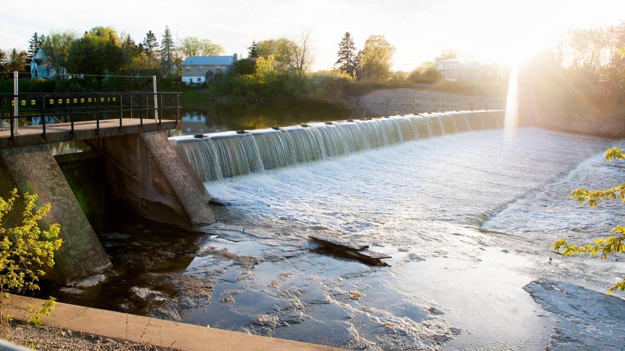 Crysler dam